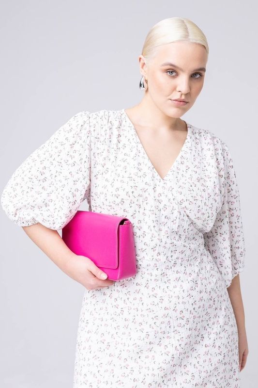 Платье на запах из вискозы, цветочный принт