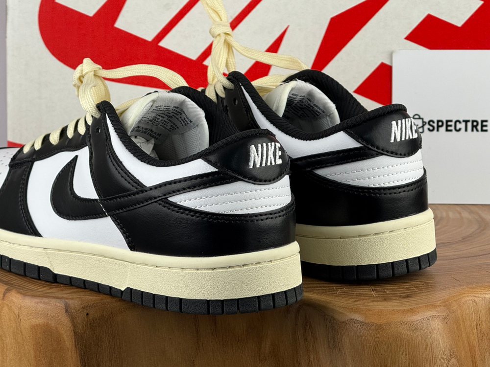 Nike Dunk Low Vintage Panda