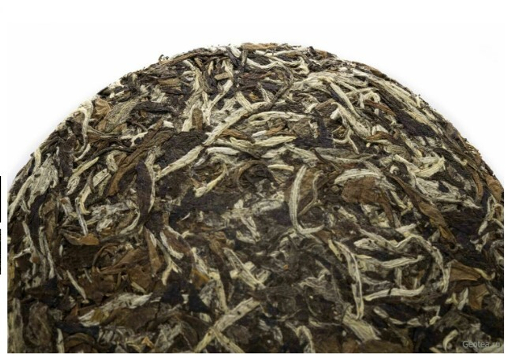 0994к Чай прессованный белый "ЛиДа, Лао Бай Ча" (357гр)