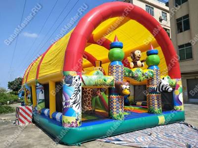 Надувной батут "Зверята с крышей" 11*7*6 м