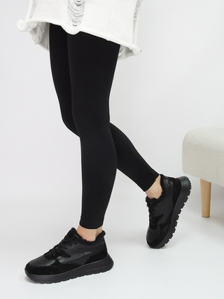 Кроссовки женские зимние