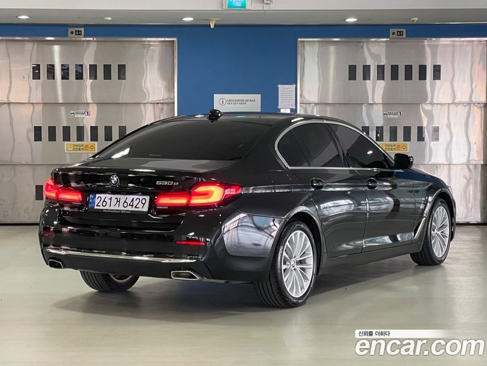 BMW 5 Series (G30) 530e Luxury (05.2021)