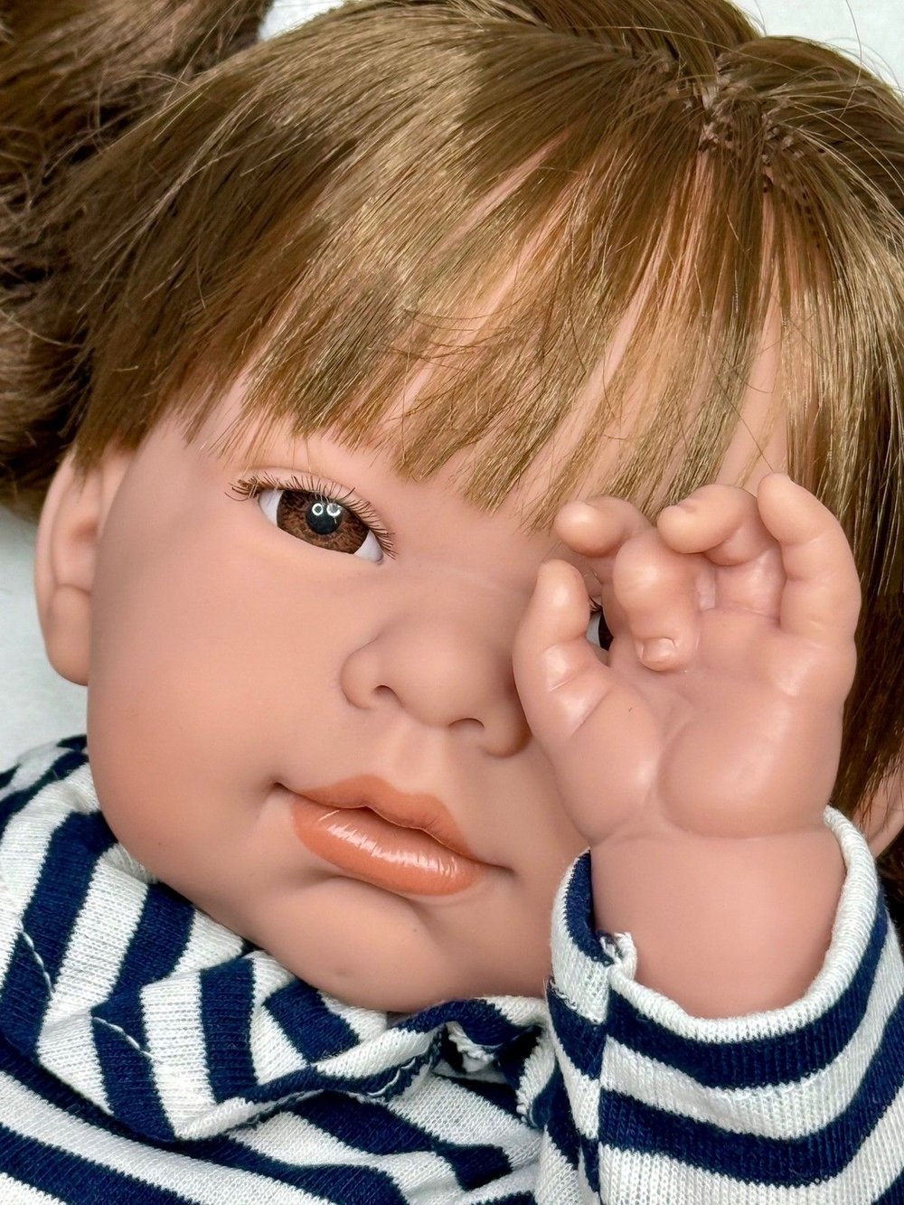 Кукла LAMAGIK виниловая 45см Marina (46320)