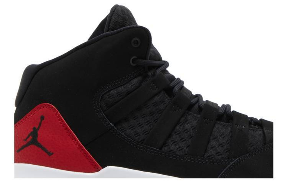 Кроссовки Jordan Max Aura