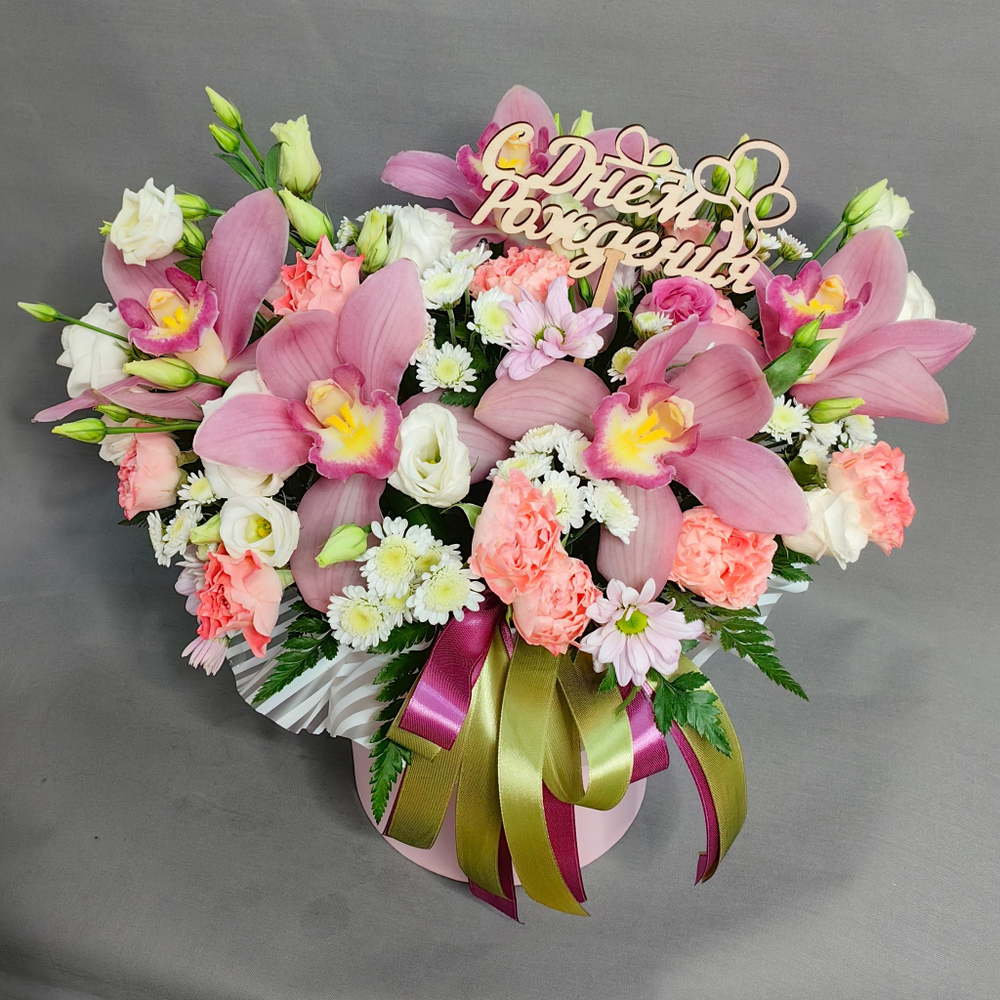 Композиция с розовыми орхидеями