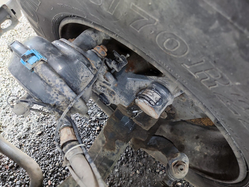 Суппорт передний правый