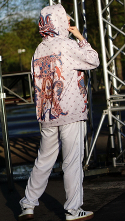 Худи "Птица и Змея", по мотивам иллюстраций из средневекового манускрипта