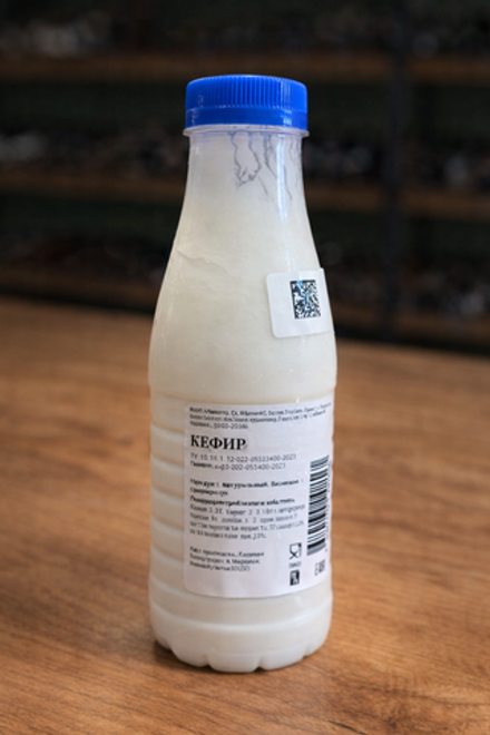 Кефир из коровьего молока 2,5% ТМ Феодоро, 450 мл