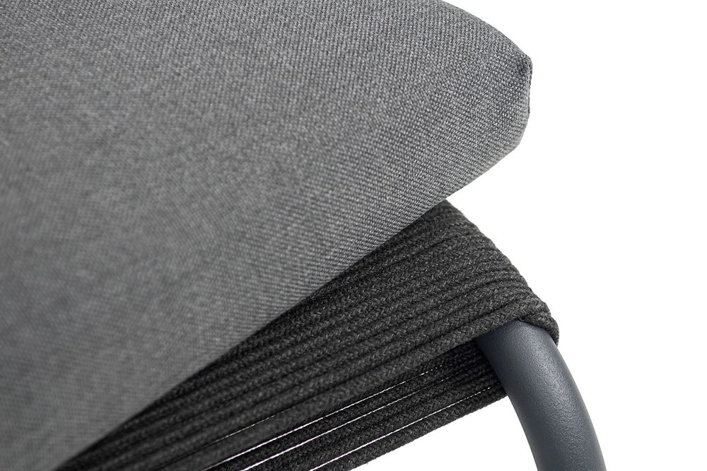 "Ането" пуф плетеный из роупа, каркас алюминий темно-серый (RAL7024) муар, роуп темно-серый круглый