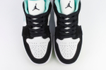 Кроссовки Nike Air Jordan 1 Low Wmns Wh. / Black / Mint