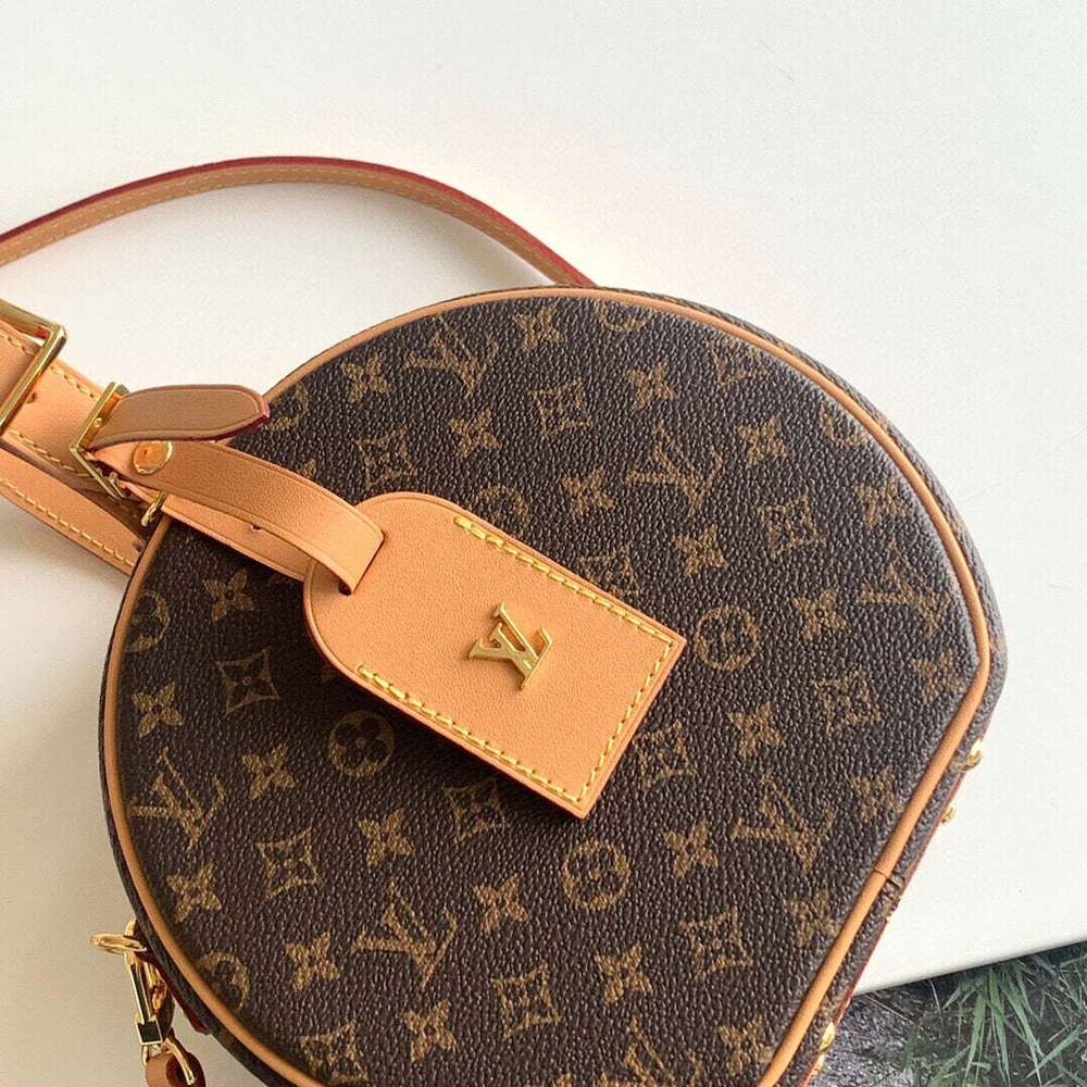 Louis Vuitton Petite Boite Chapeau
