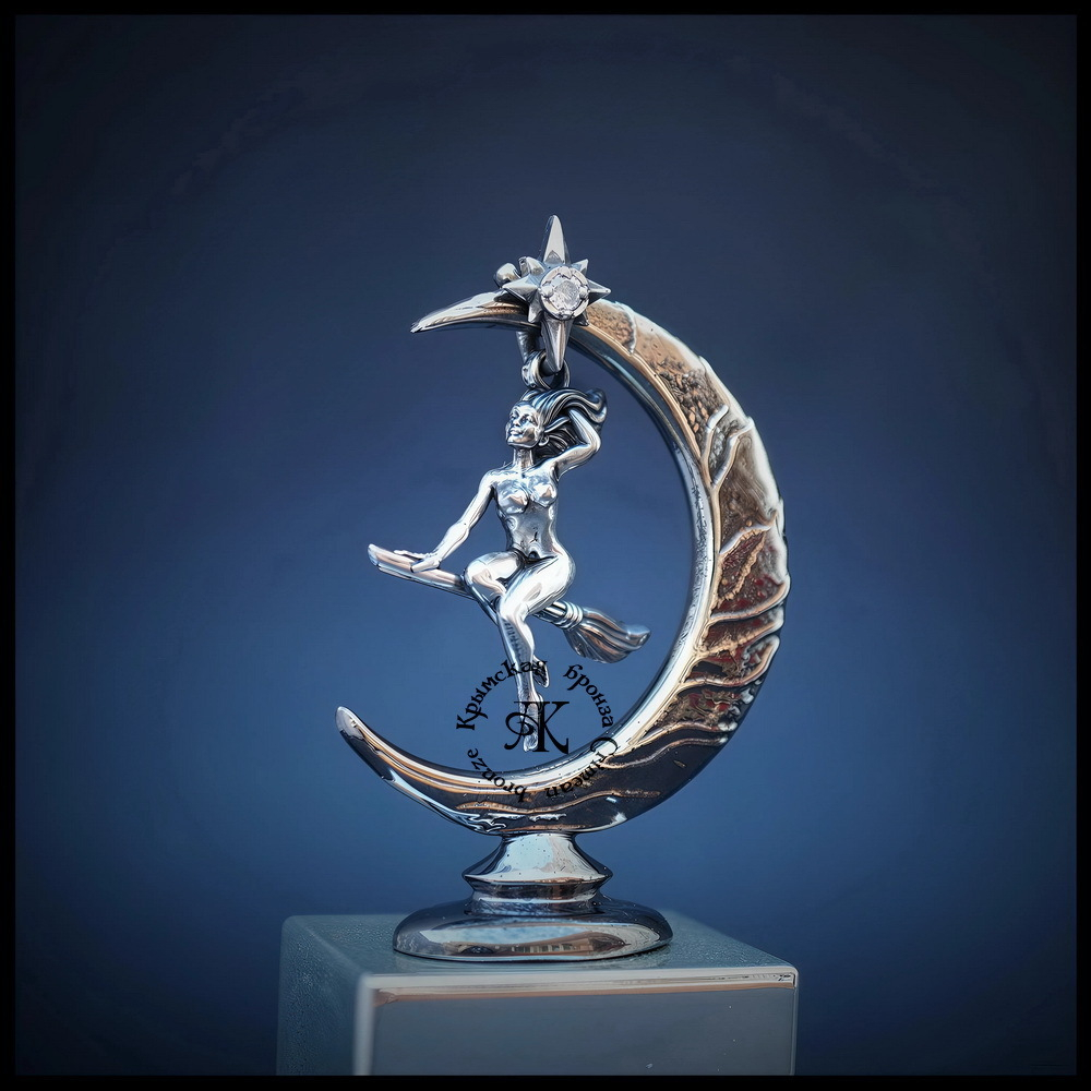 Кулон - подвеска "Ведьмочка" с подставкой