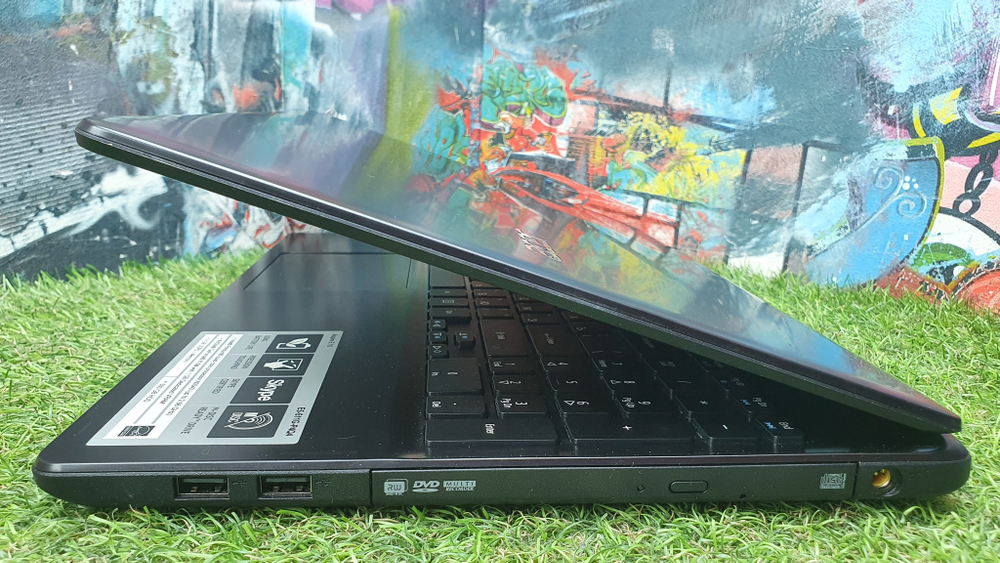 Мощный офисный ACER Pentium/4 Gb/810M