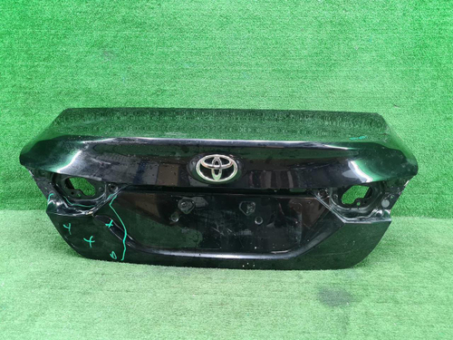 Крышка багажника Toyota Camry xv70 (2017-н.в.)