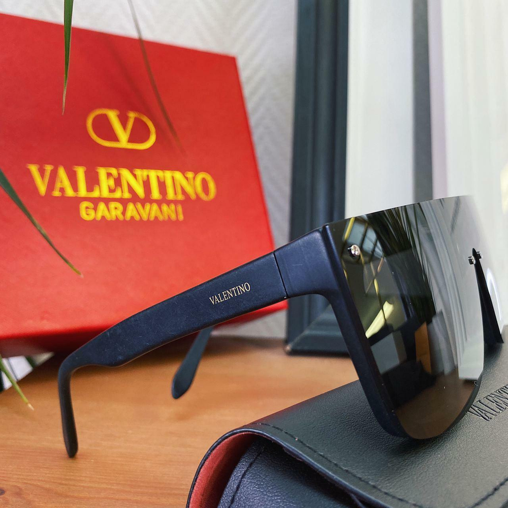 Солнцезащитные очки