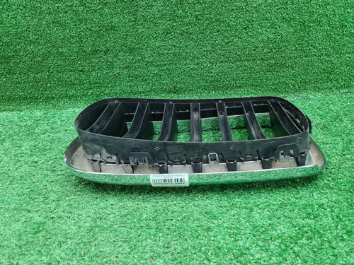 Решетка радиатора правая BMW X5 F15 X6 F16 (13-18)