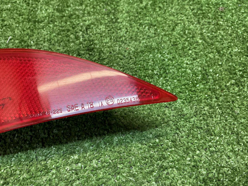 Катафот правый Lexus RX 4 (2019-2022)