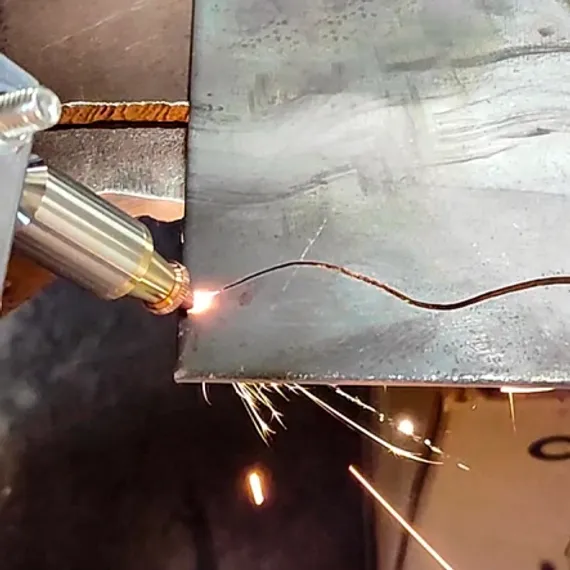 Аппарат ручной лазерной сварки HGTECH SMART HW-1500