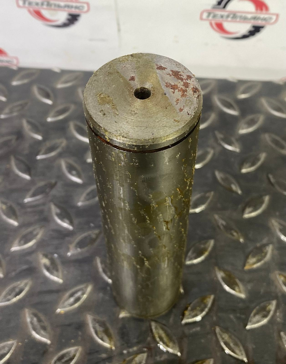 Палец 42N-856-1710