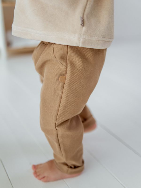 Брюки из джинскота 