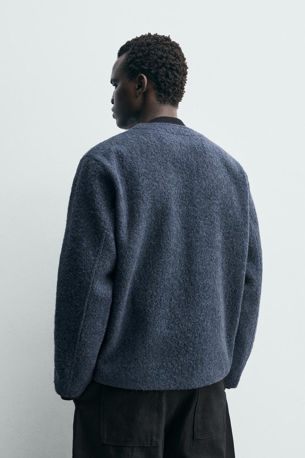 ZARA КАРДИГАН ИЗ РЕЛЬЕФНОЙ ТКАНИ С ШЕРСТЬЮ, ВЫЦВЕТШИЙ СИНИЙ