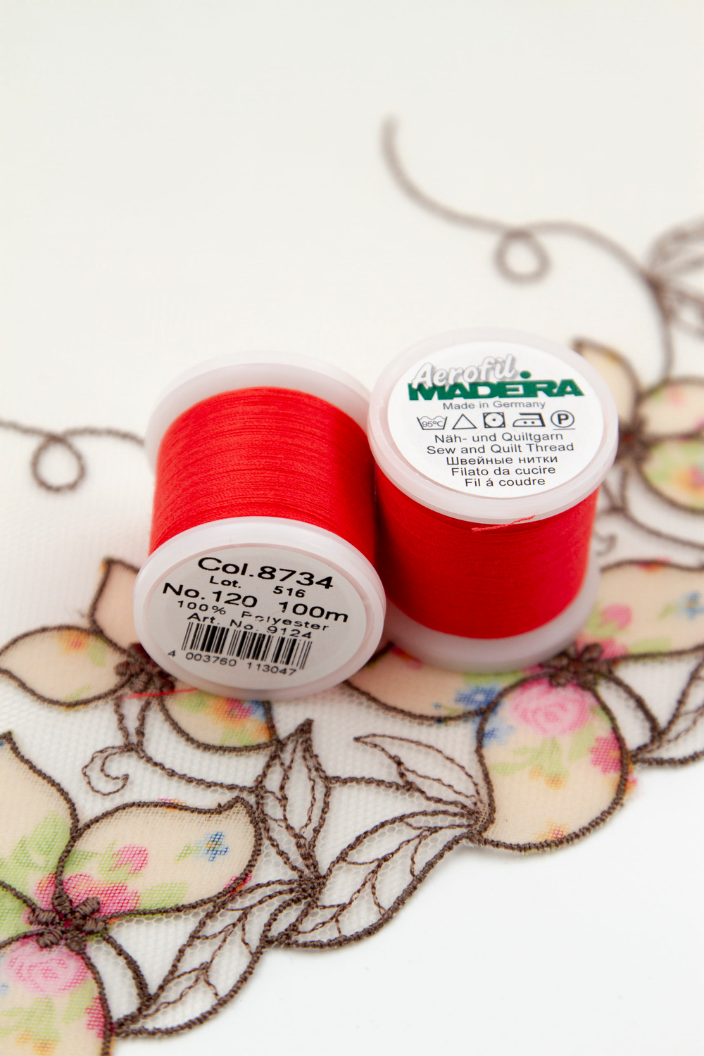 Нитки швейные Madeira aerofil №120 Col. 8734 красный неоновый (100 м)