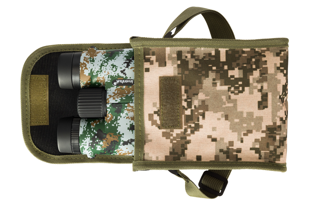 Бинокль Levenhuk Camo Dots 10x42 с сеткой
