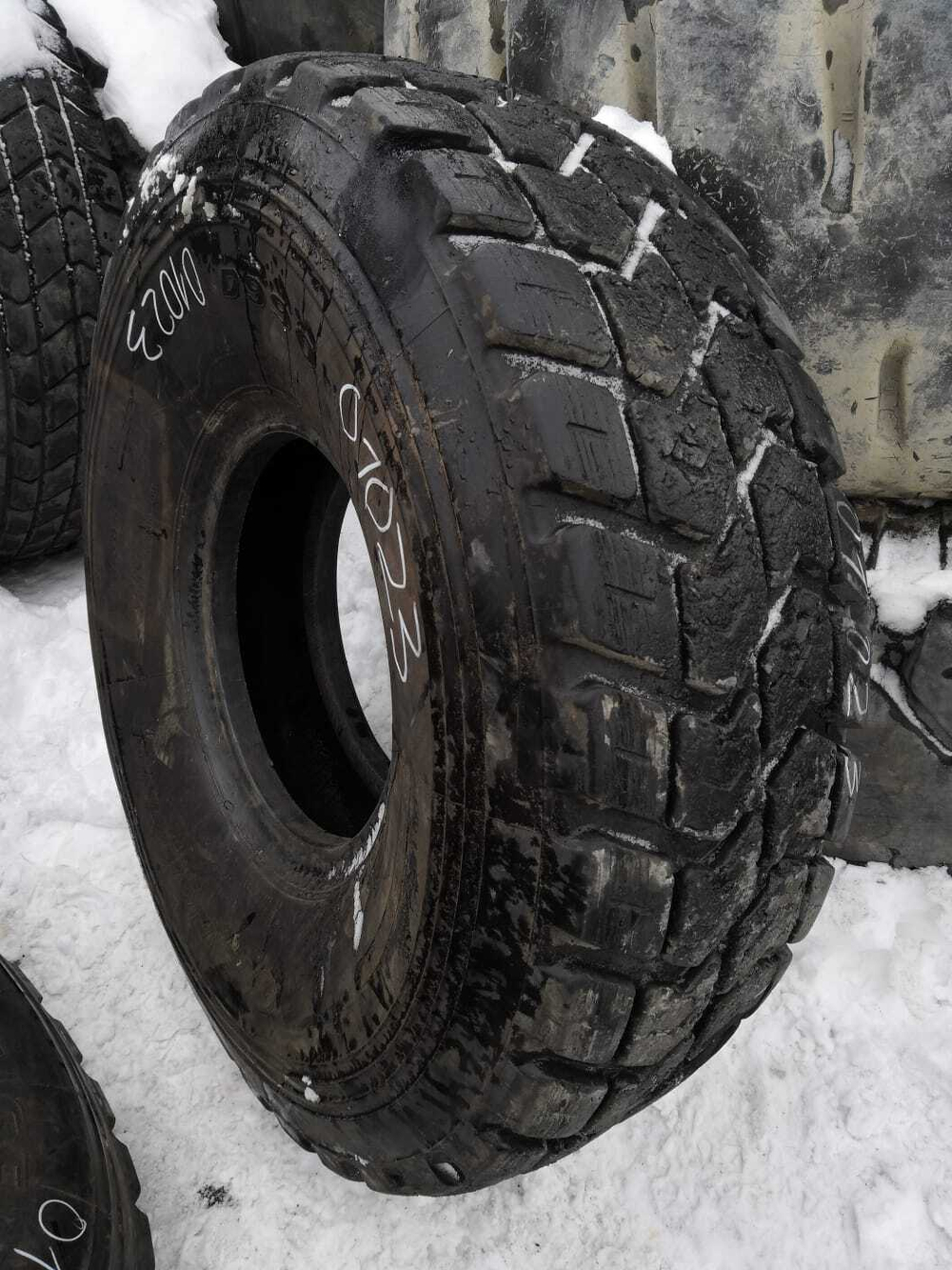 16.00R20 LingLong D990 шина б/у