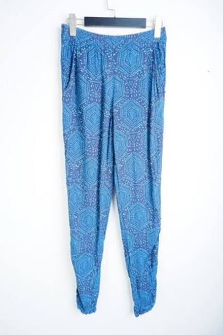 Брюки H&M из вискозы, маркировка 36, визуально на 42 размер