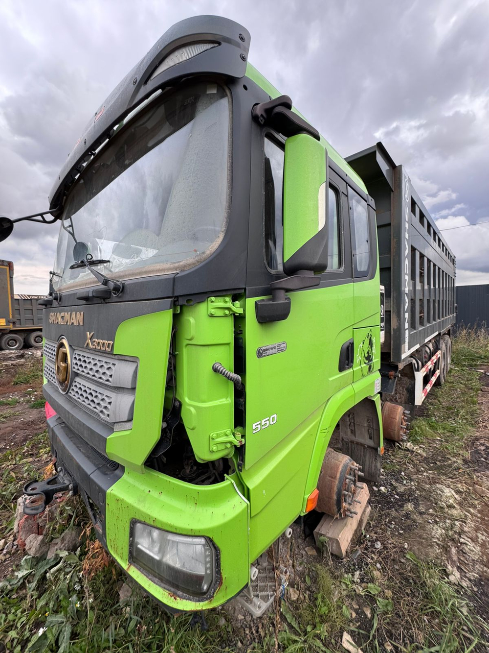 Shacman (Shaanxi) SX* 8x4 Самосвал SX331863366 (Дизельный, 12,5 л, 544 л.с., МТ)