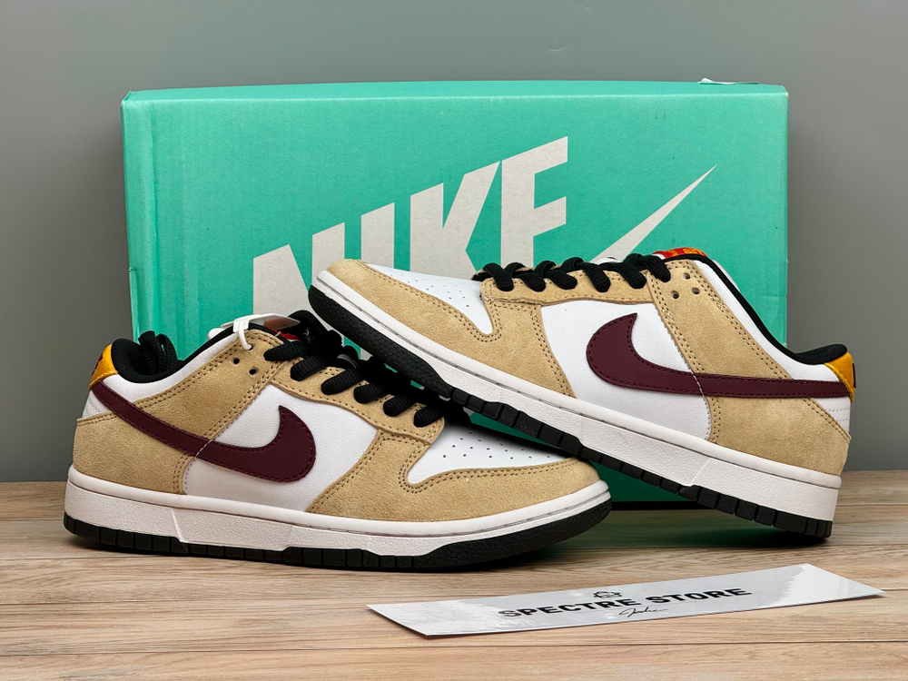 Nike Dunk SB Low Crimson