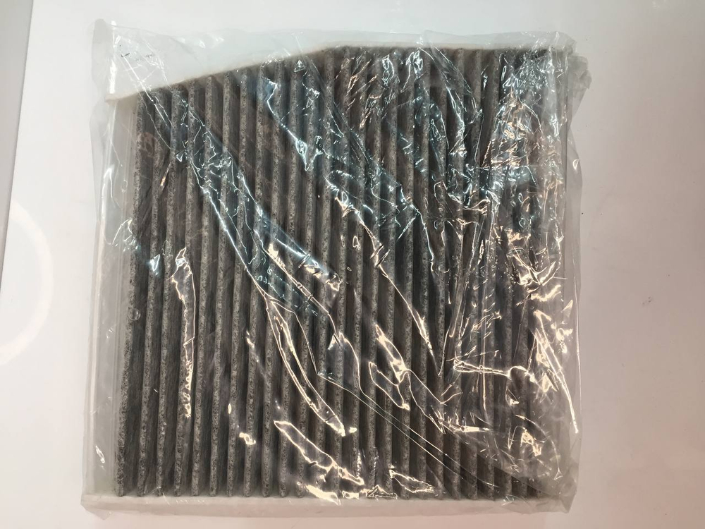 Фильтр салона угольный A2468300018 для Mercedes-Benz A-Class, CLA-Class, GLA, B-Class