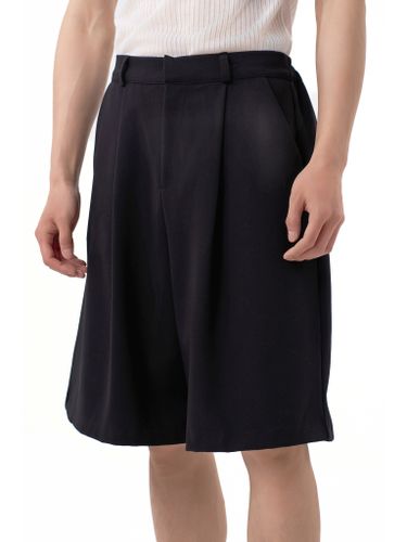 Черные классические шорты-бермуды Votus с защипами