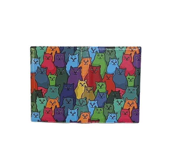 Обложка для транспортной карты "Найди спящего кота" увеличенная