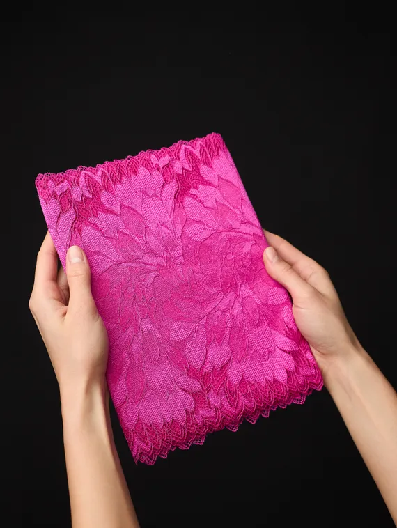 03-77 Кружево эластичное 24 см, фуксия