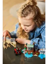 Конструктор Jurassic World 76975 Побег тираннозавра