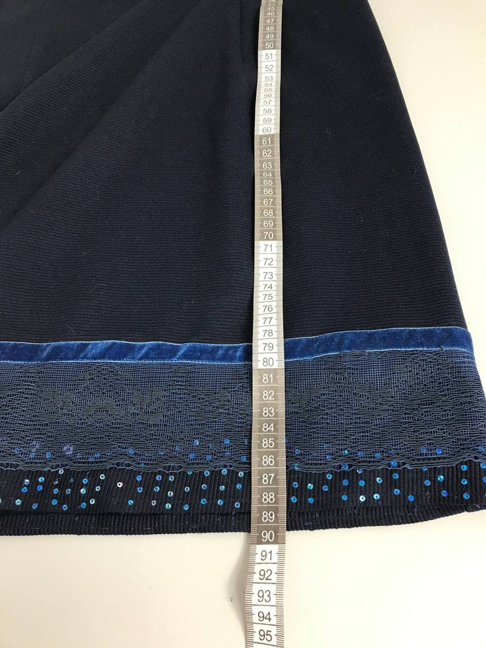 Платье с блестками и кружевом 44 размер