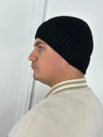 шапка вязаная теплая с отворотом стильная