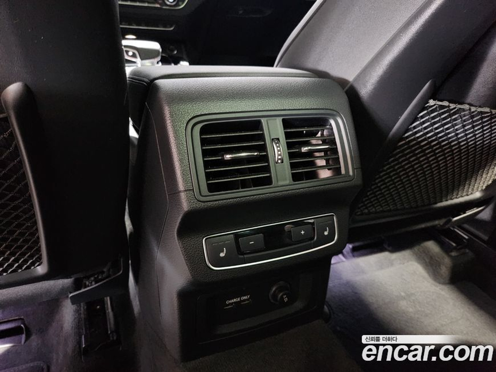 Audi Q5 (FY) 40 TDI Quattro Premium (08.2021)