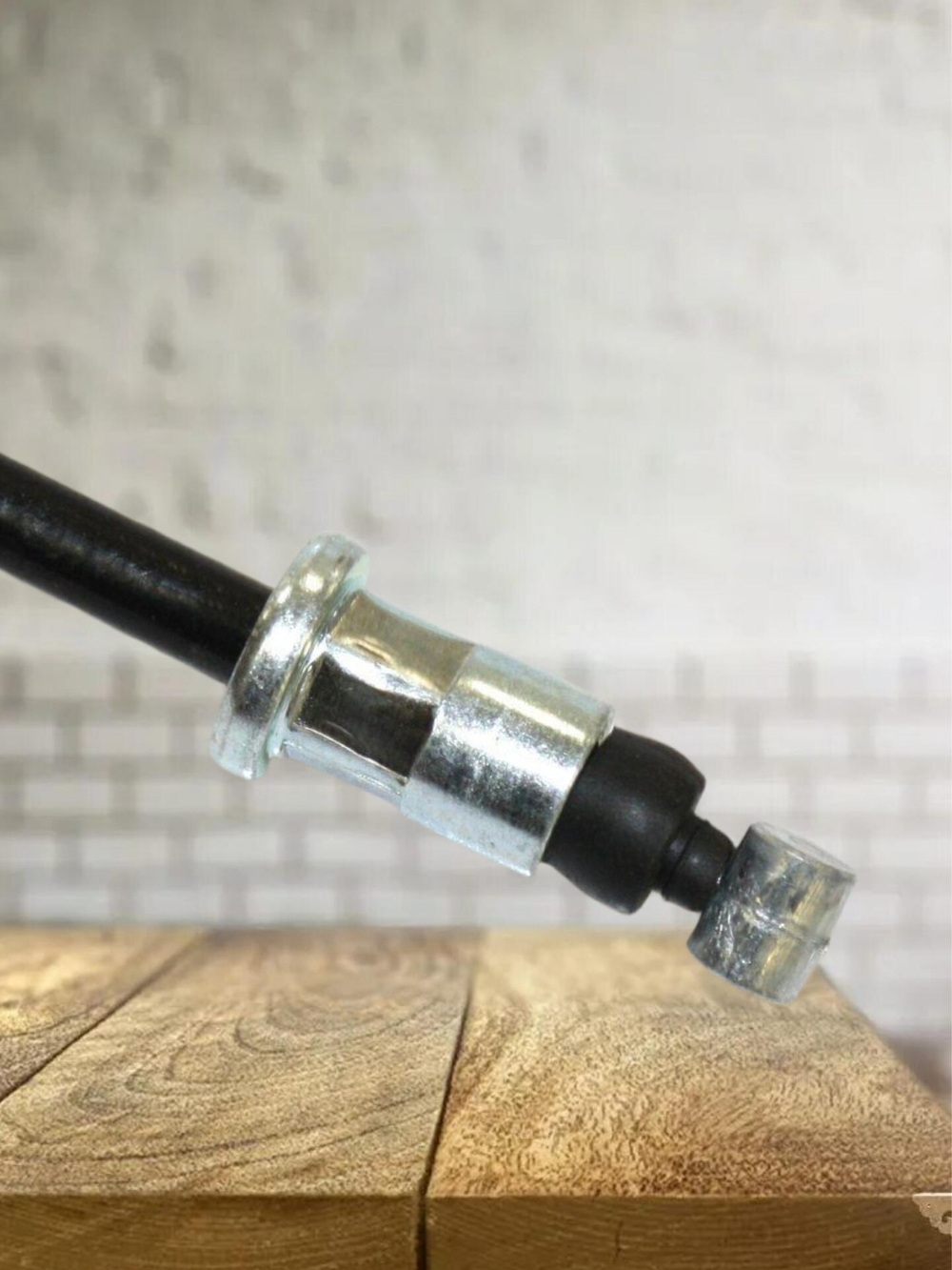 Трос стояночного тормоза задний,левый T213508090 Chery Tiggo