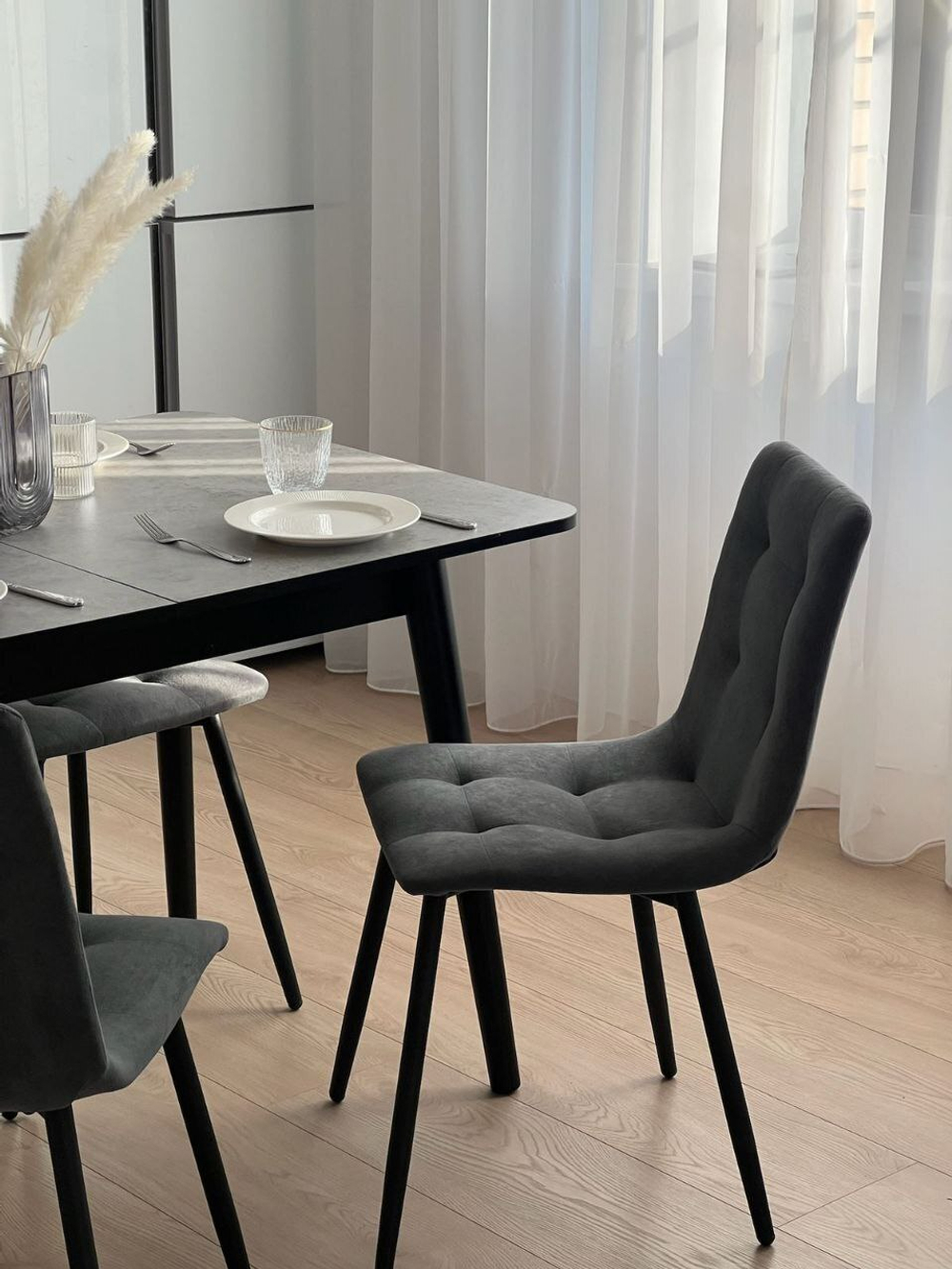 Кухонный раздвижной стол "Бетон" и 4 стула Дублин