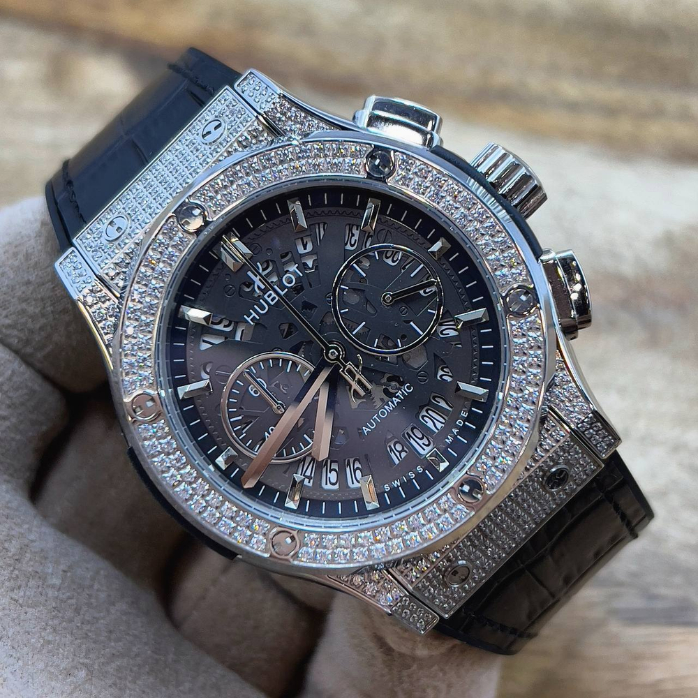 Часы Hublot