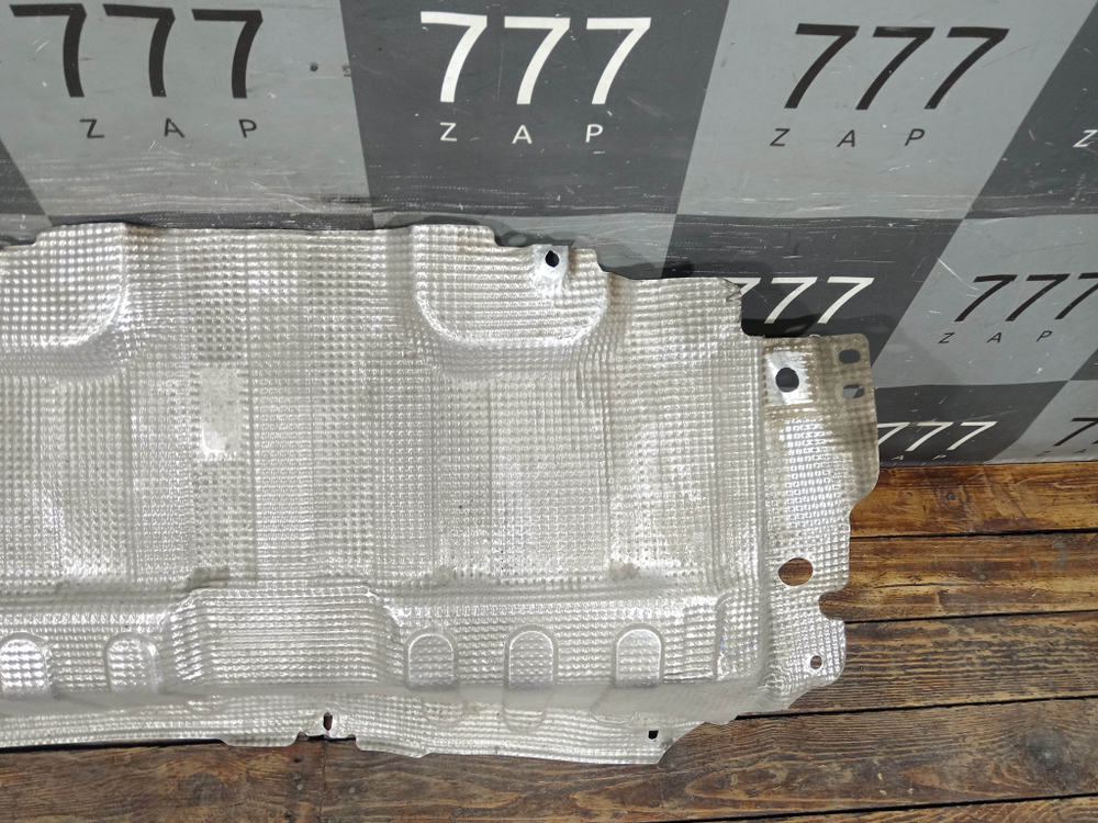 Тепловой экран глушителя Geely Tugella 19-нв Б/У Оригинал 2064010300