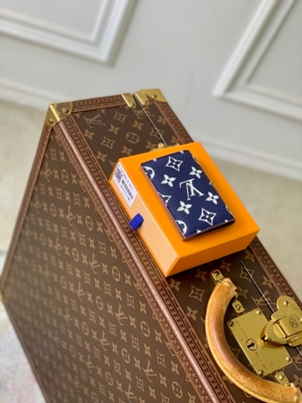 Louis Vuitton Pocket Organizer