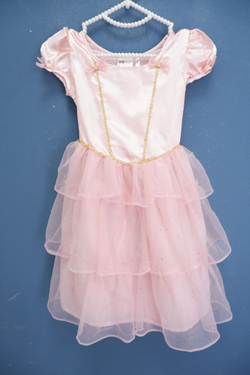 Платье H&M нарядное на 5-6 лет