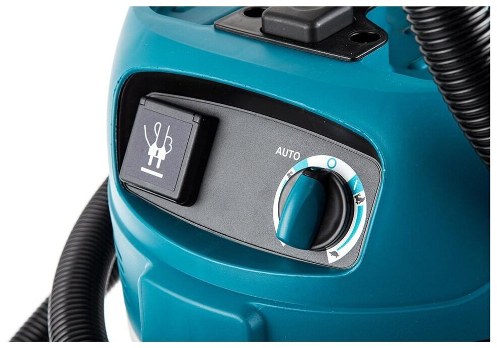 Хозяйственный пылесос Makita VC3012L