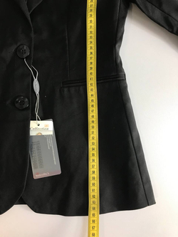 Жакет лаконичного кроя, маркировка XL, визуально на 42 размер, новый