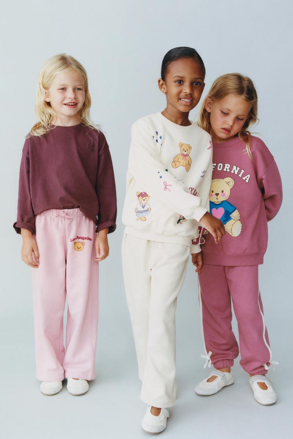 ZARA ТОЛСТОВКА С РЕЛЬЕФНЫМ ПРИНТОМ, МАЛИНОВЫЙ