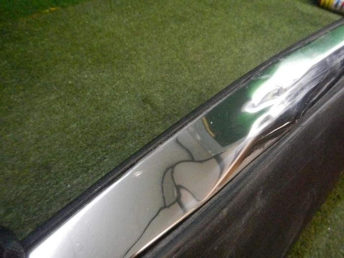 Накладка двери задняя правая Peugeot 3008 2 (2016-н.в.)