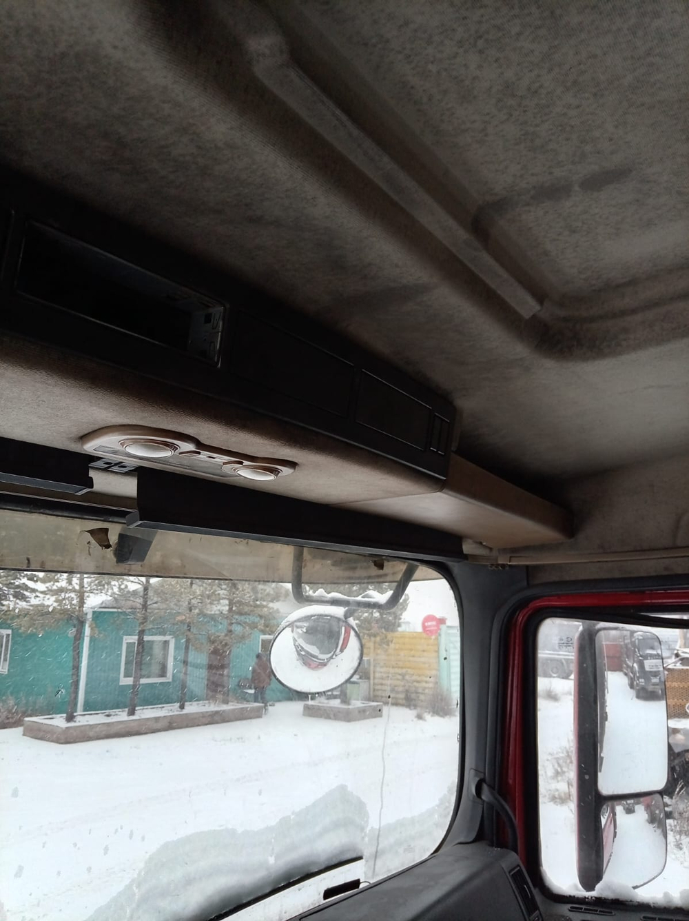 Shacman (Shaanxi) SX* 8x4 Самосвал SX331863366 (Дизельный, 12,5 л, 544 л.с., МТ)